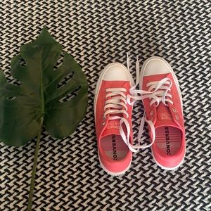 Bright pink Converse Chuck Taylors. 8